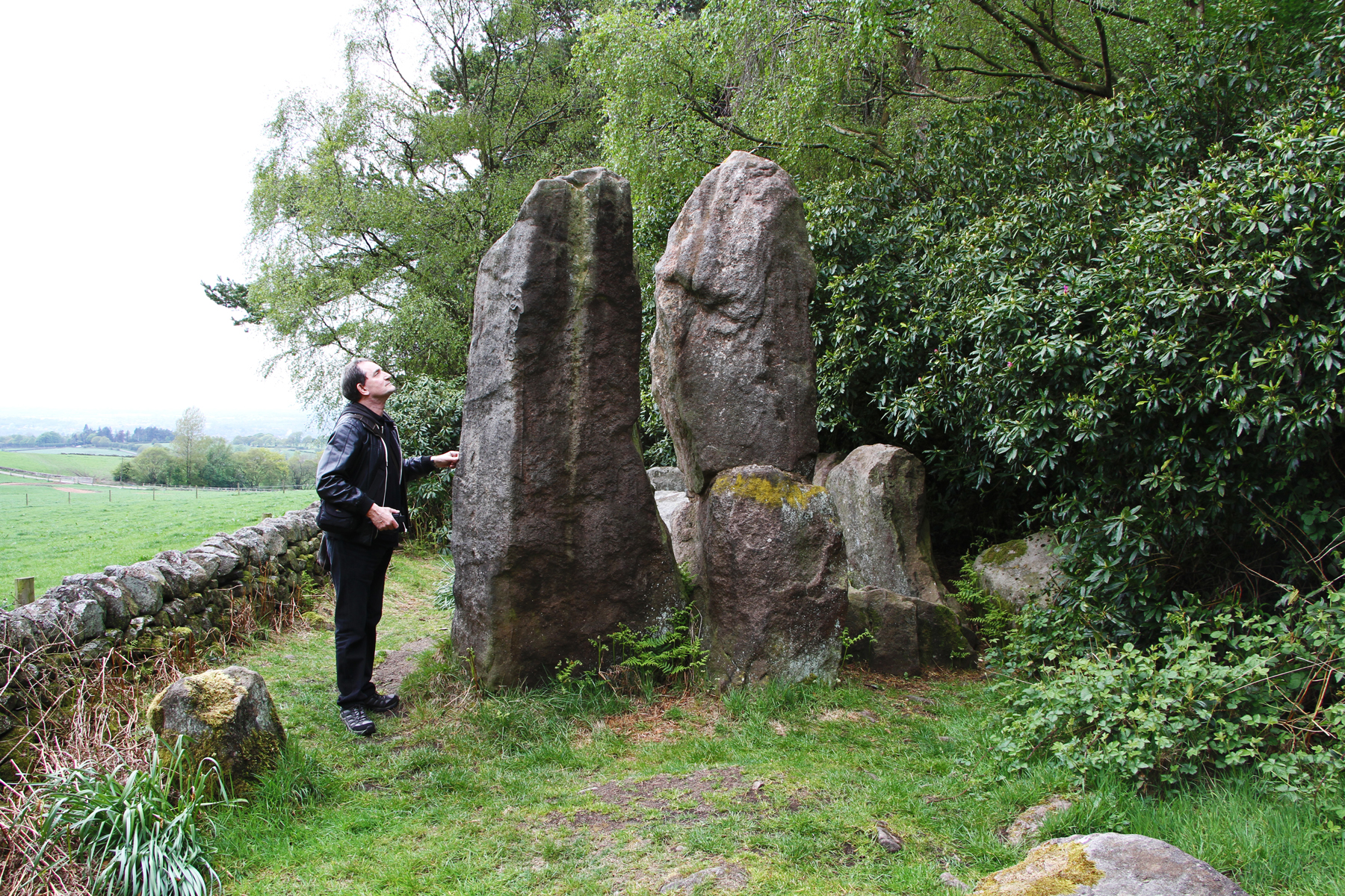 Bridestones